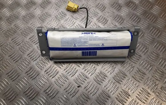 Nissan Navara D40 Passenger airbag 007838