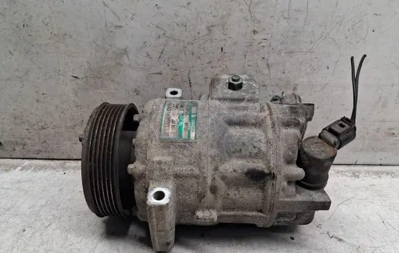 Volkswagen Golf V Air conditioning (A/C) compressor (pump) 820803
