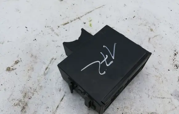Toyota Avensis T250 Other control units/modules 8978005040 736679A 73667912