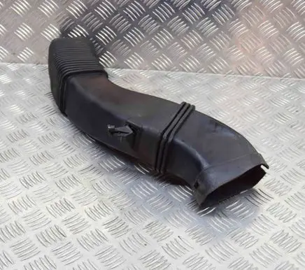 BMW 7 F01 F02 F03 F04 Air intake duct part 58300015 7811597