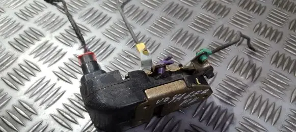 Chrysler Voyager Front door lock