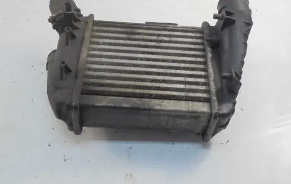Audi A4 S4 B6 8E 8H Intercooler radiator 8E0145806C
