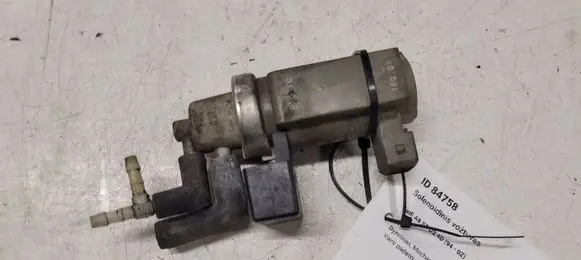 Audi A8 S8 D2 4D Turbo solenoid valve 057906627A