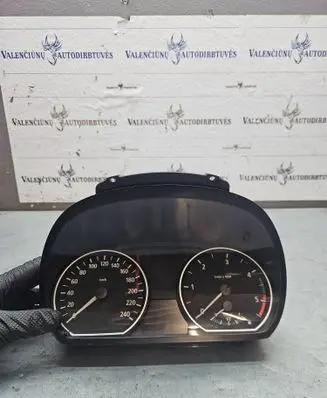 Speedometer (instrument cluster)