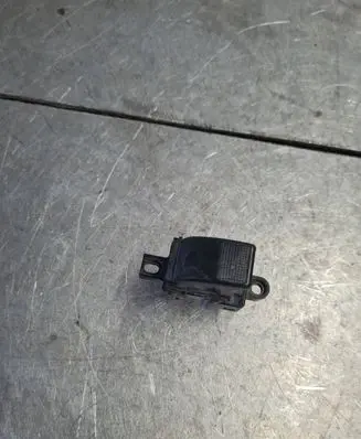 Volkswagen Golf III Electric window control switch 3580T85