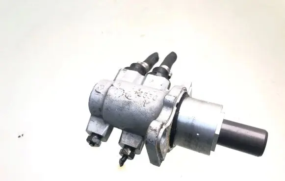 Alfa Romeo 147 Master brake cylinder 2530