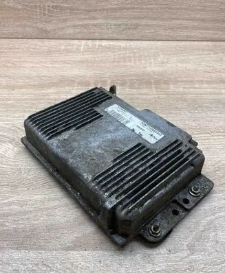 Renault Megane I Engine control unit/module ECU HOM7700860337 S115300211