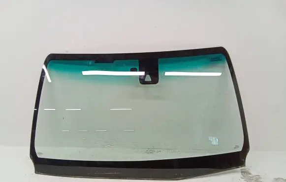 Toyota Hilux (AN120, AN130) Front windscreen/windshield window 
