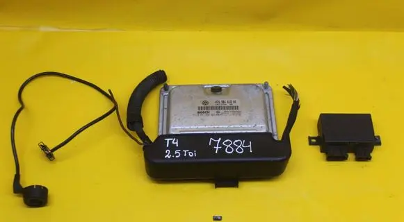 Volkswagen Transporter - Caravelle T4 Engine control unit/module 074906018AK 0281010462 6X0953257