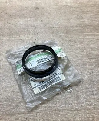 Nissan Patrol Y60 Front wheel hub 4023201J00