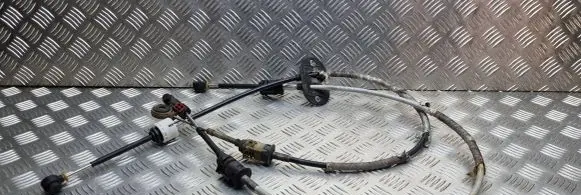 Ford Mondeo Mk III Gear shift cable linkage 3S7R7E395LD
