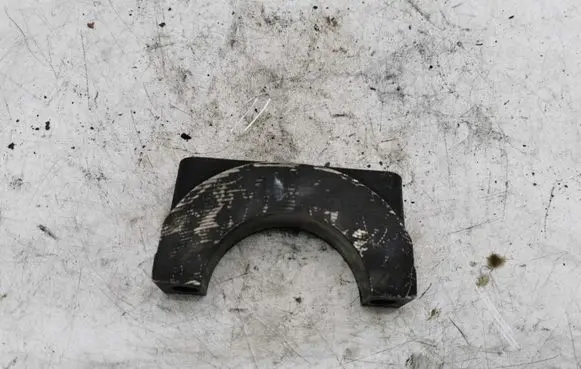 Nissan X-Trail T30 other engine part NOCODE