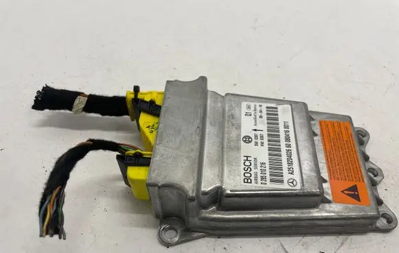 Mercedes-Benz R W251 Airbag control unit/module A2518204026 0285010216