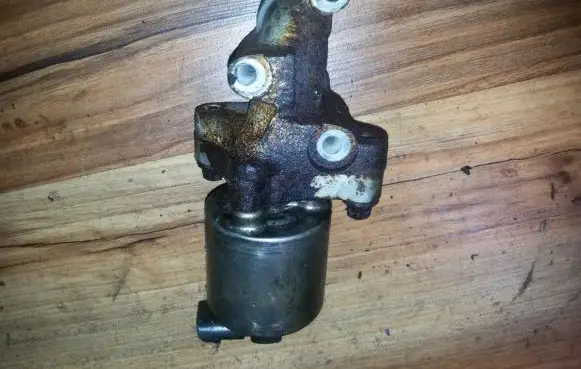 Opel Vectra C EGR valve 90536271
