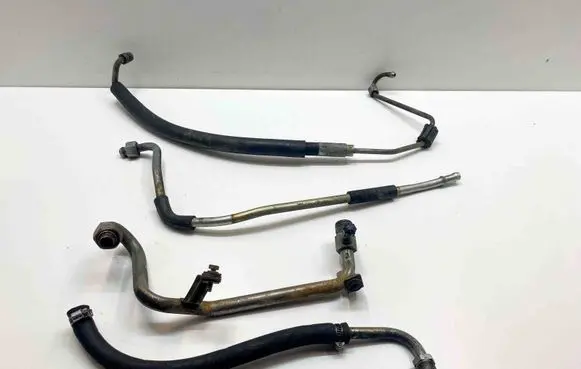 Brake vacuum hose/pipe