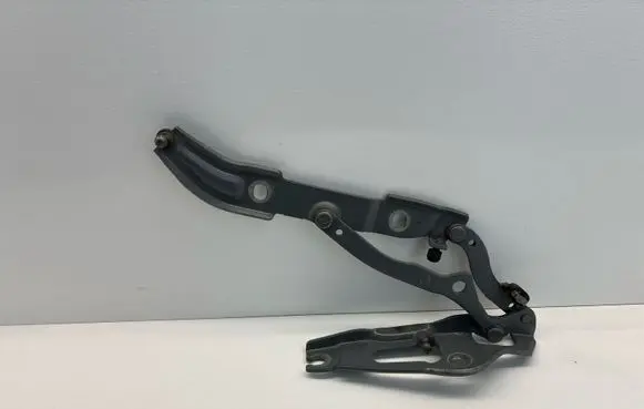 BMW 3 E90 E91 Tailgate/trunk/boot hinge 7060628