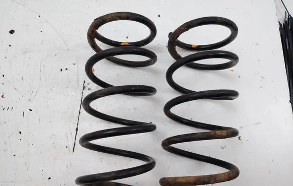 KIA Soul Rear coil spring 
