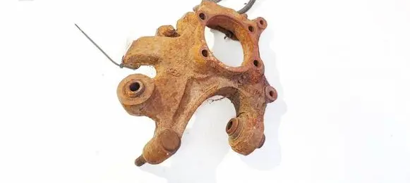Rear wheel hub