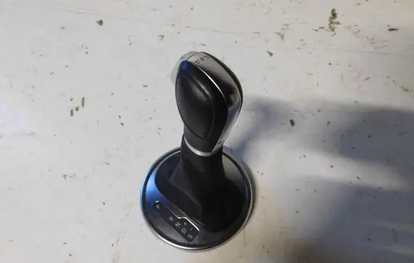 Volkswagen Beetle A5 Gear lever shifter trim leather/knob 