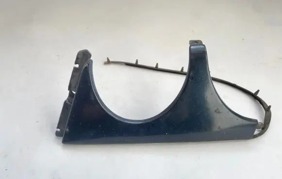 Mercedes-Benz E W210 Under headlight/headlamp trim 2108200112