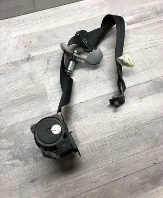 Mazda 5 Rear seatbelt BGD030067
