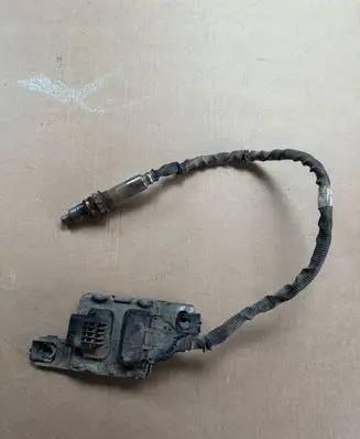 Volkswagen Amarok Lambda probe sensor 059907805B