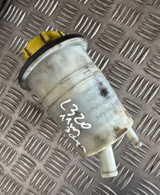 Land Rover Range Rover Sport L320 Power steering fluid tank/reservoir YC153R700A DFX500060 RQN00001