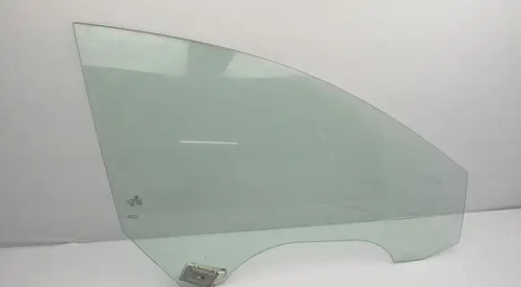 Volkswagen PASSAT CC Front door window/glass (coupe) 3C8845202A