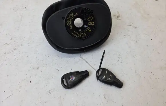 Wiper turn signal indicator stalk/switch