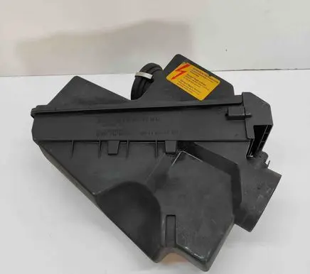 Mercedes-Benz S W140 Air filter box 1200900101