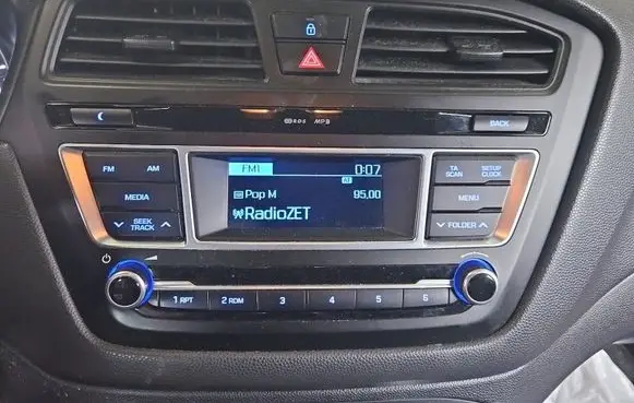 Hyundai i20 (GB IB) Radio/CD/DVD/GPS head unit 96170-C8000 IMPRK1504114