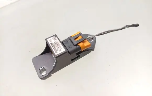 Renault Scenic I Airbag deployment crash/impact sensor 550895400 8200082994 8200082994A