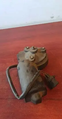 BMW 5 E34 Wiper motor 1384758