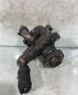 Volkswagen Golf IV Power steering pump