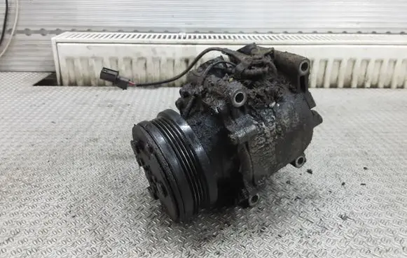 Honda CR-V Air conditioning (A/C) compressor (pump) DV0260024