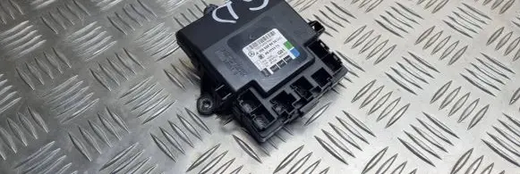Mercedes-Benz B W245 Door control unit/module A1698208626 05072373 73051005078601