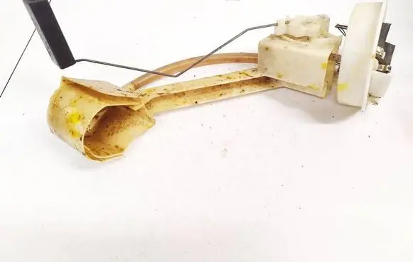 Audi A4 S4 B5 8D Fuel level sensor 8D0919673