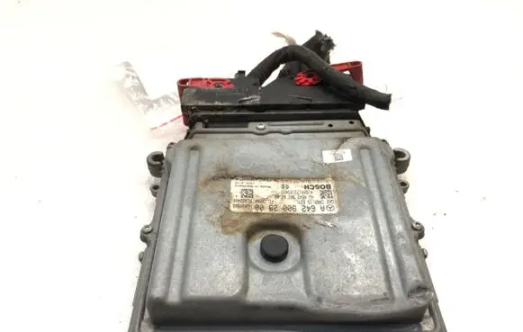 Mercedes-Benz E W212 Engine control unit/module ECU A6429002900