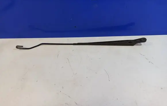 Citroen C5 Windshield/front glass wiper blade 334932
