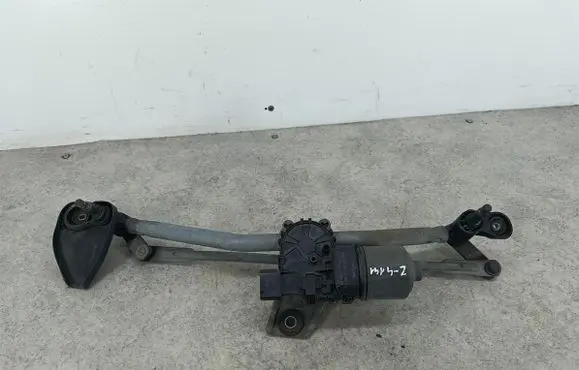 Opel Astra H Front wiper linkage 13111211