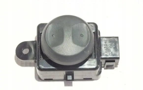 Hyundai i30 Seat control switch 178221024