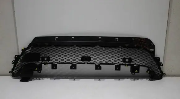 Land Rover Evoque II Front bumper lower grill 4978