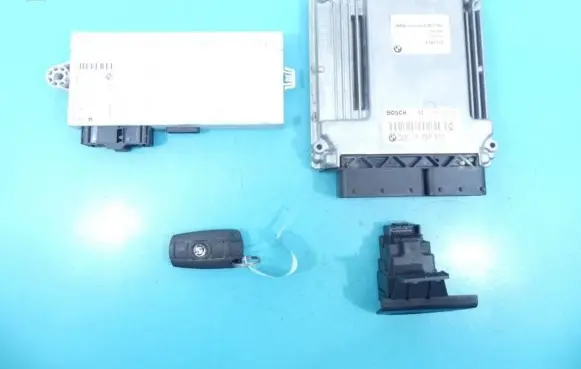 BMW 1 E81 E87 Engine control unit/module ECU 7797217 IMPRK1109116