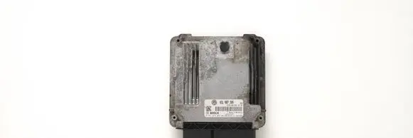 Volkswagen PASSAT B6 Engine control unit/module 03L907309 0281015029 1039S24297
