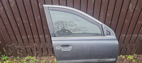 Volvo XC90 Front door