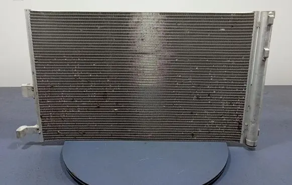 BMW X3 E83 Air conditioning (A/C) radiator (interior) 9473848