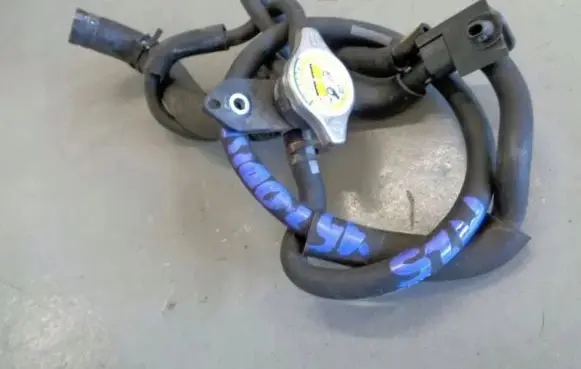 Opel Combo D Turbo turbocharger oiling pipe/hose