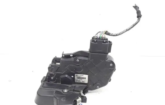 Volvo V70 Rear door lock 31253668