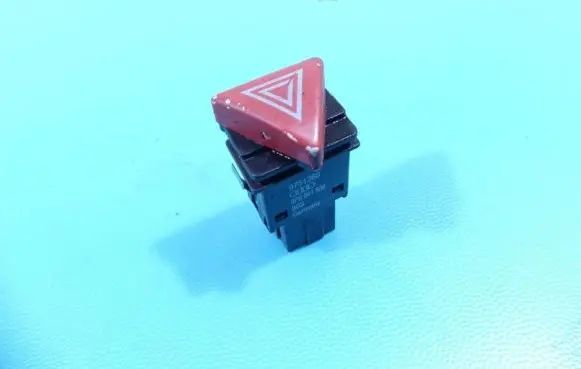 Audi A3 S3 8P Hazard light switch 8P0941509 IMPRK1355160