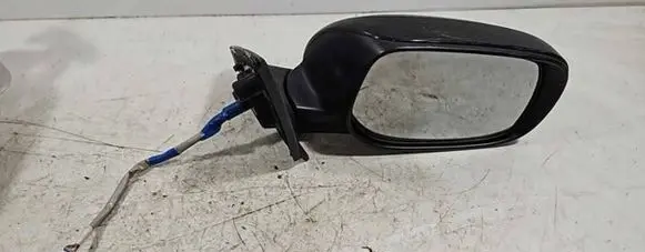 Toyota Urban Cruiser (XP110) Front door electric wing mirror E11026403 8316 E11036403